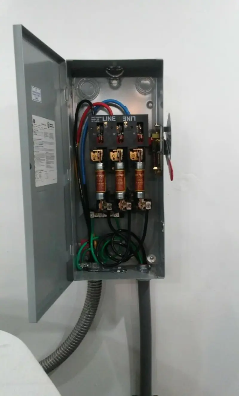 Three-phase disconnect switch installed for Smoke Detector Installation in Baldwin Park